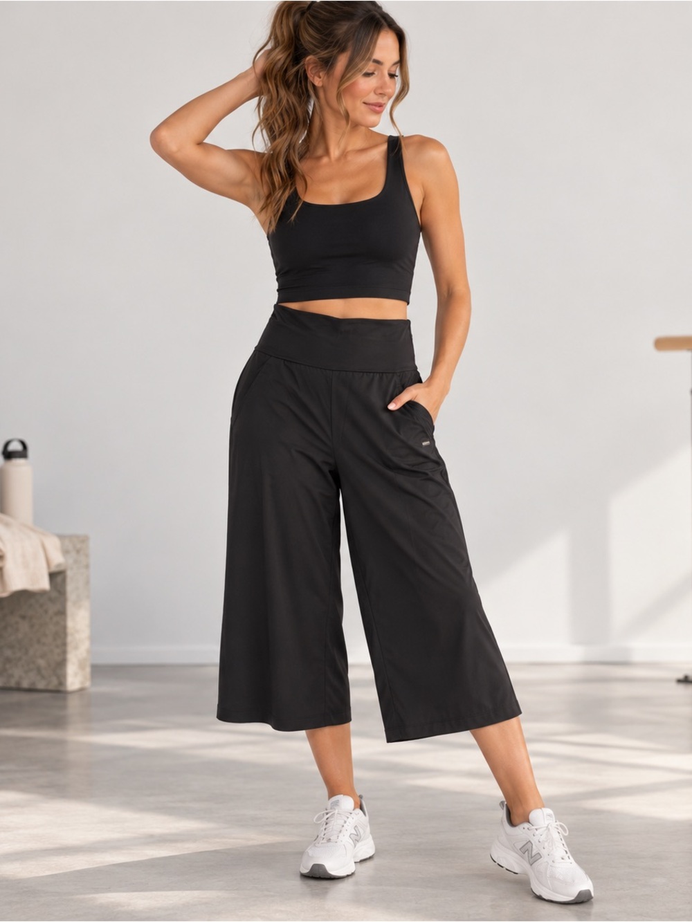 Hyba Wide Leg Pull-On Pants in Black
